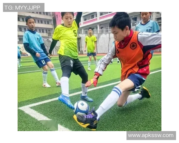 学点足球提升技能与团队合作精神让你在球场上更加出色